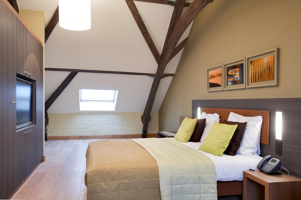 Het Godshuis Hotel Sint-Laureins Kamer foto