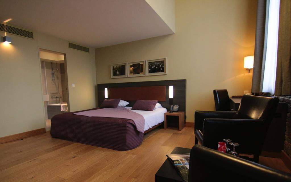 Het Godshuis Hotel Sint-Laureins Kamer foto
