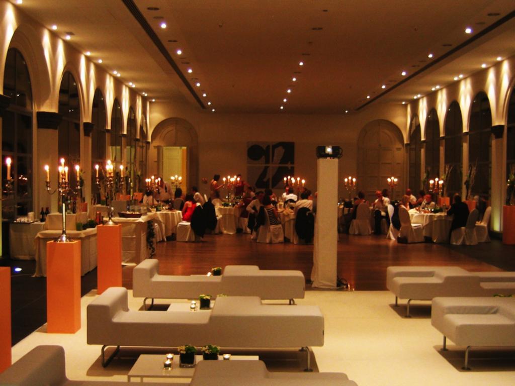 Het Godshuis Hotel Sint-Laureins Buitenkant foto