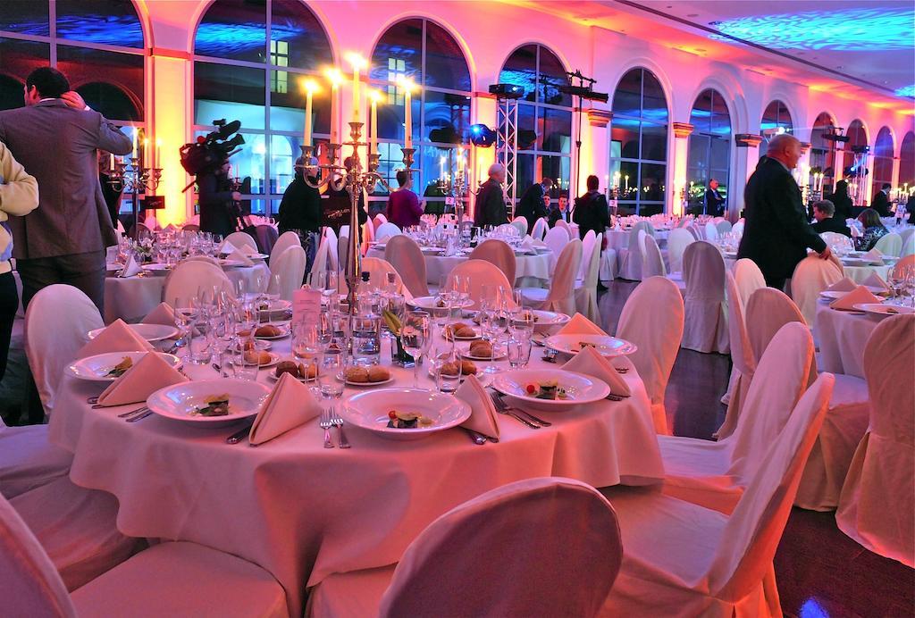 Het Godshuis Hotel Sint-Laureins Buitenkant foto